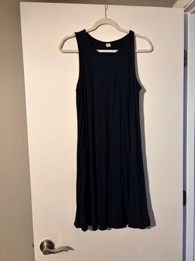 3/$17 Old Navy Black Sleeveless Dress